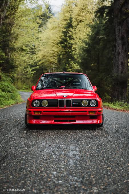 Classic BMW E30 M3